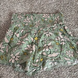 Aerie Green Floral Women's Shorts